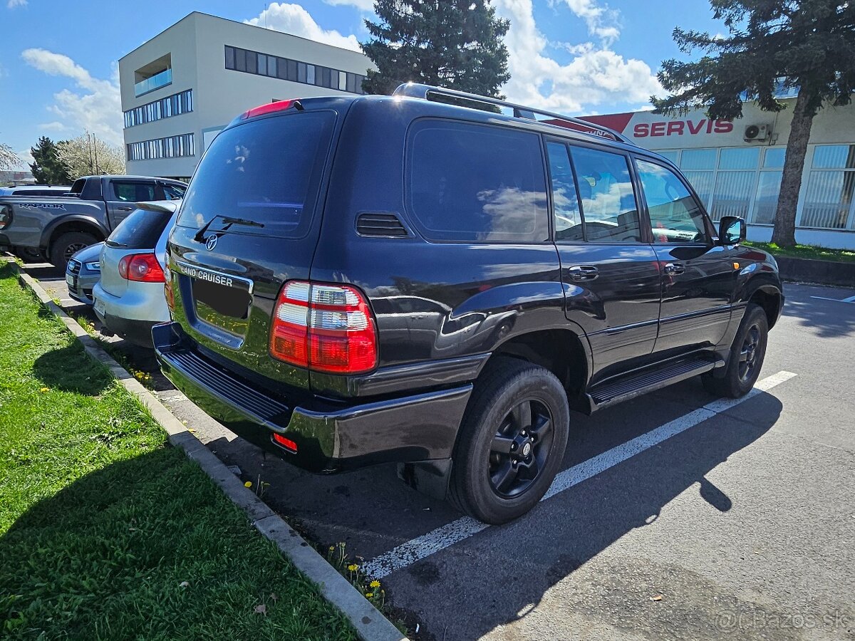 TOYOTA LANDCRUISER 100 4.7 LPG