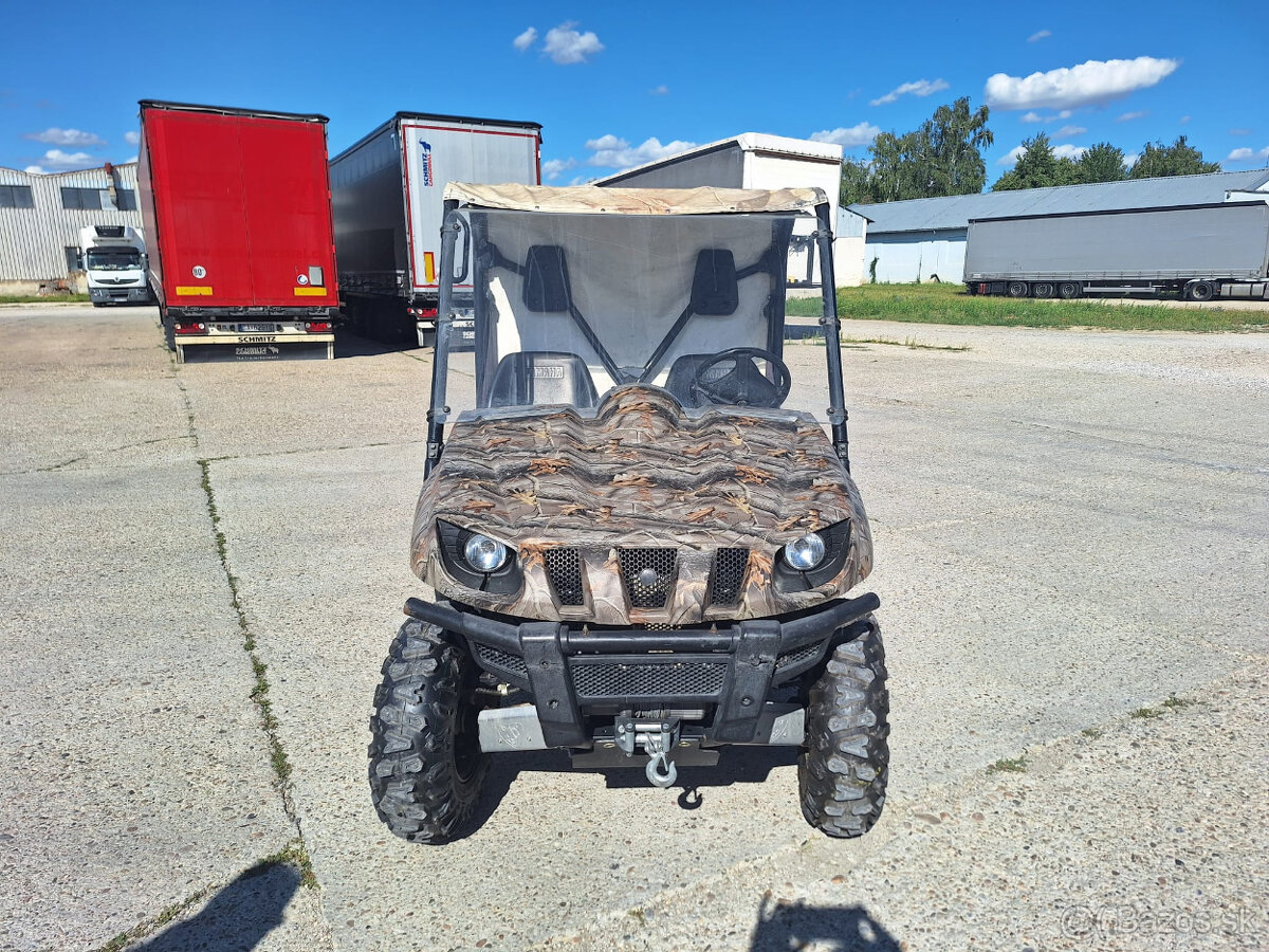 Rhino 660