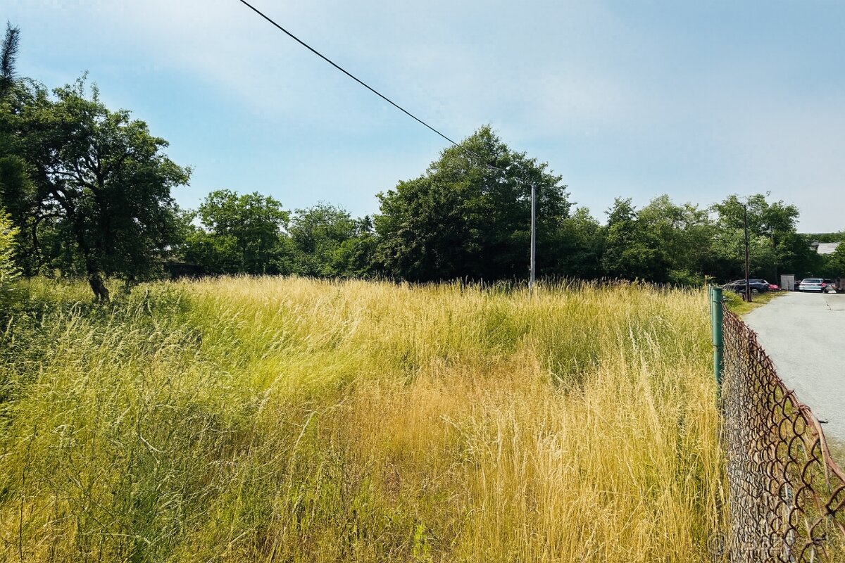 Na predaj stavebný pozemok v mestskej časti Košice-Lorinčík - 3