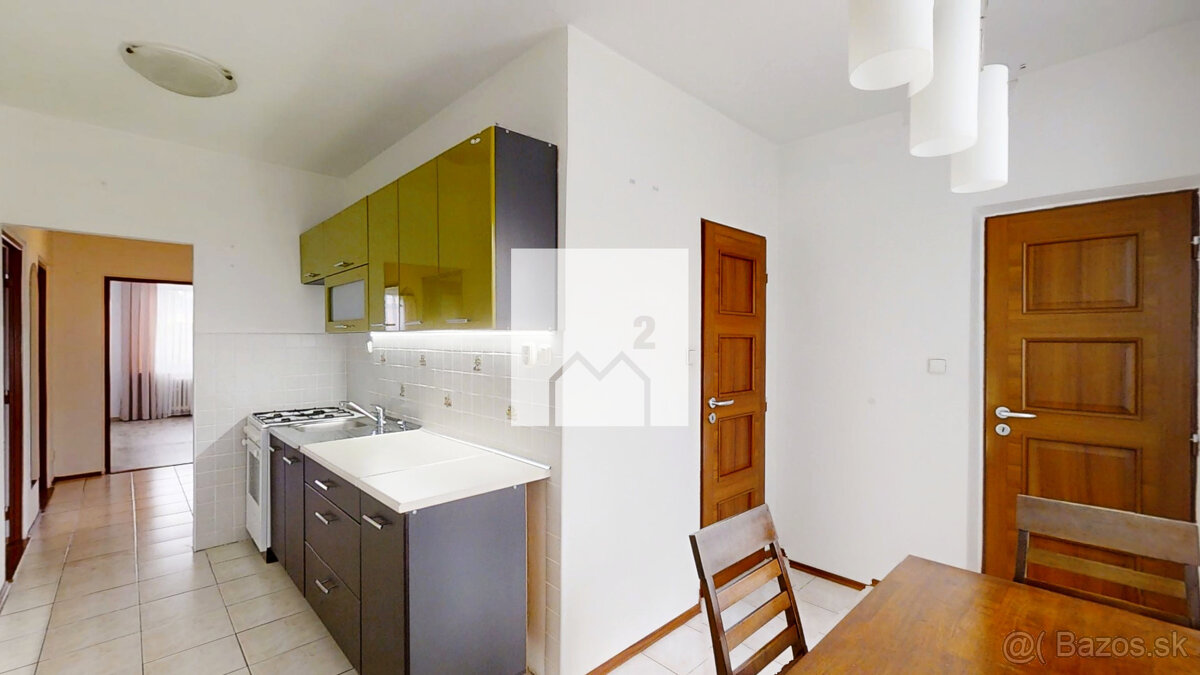 3 izb. byt s balkónom a lodžiou - Predmestská - 3