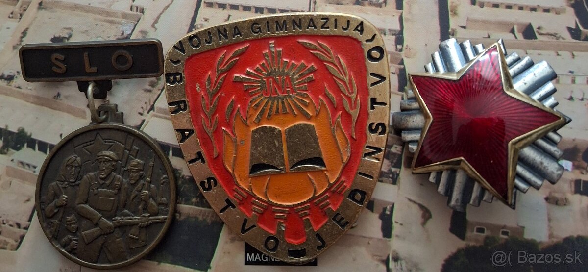 Vojenské odznaky rôzne - 3