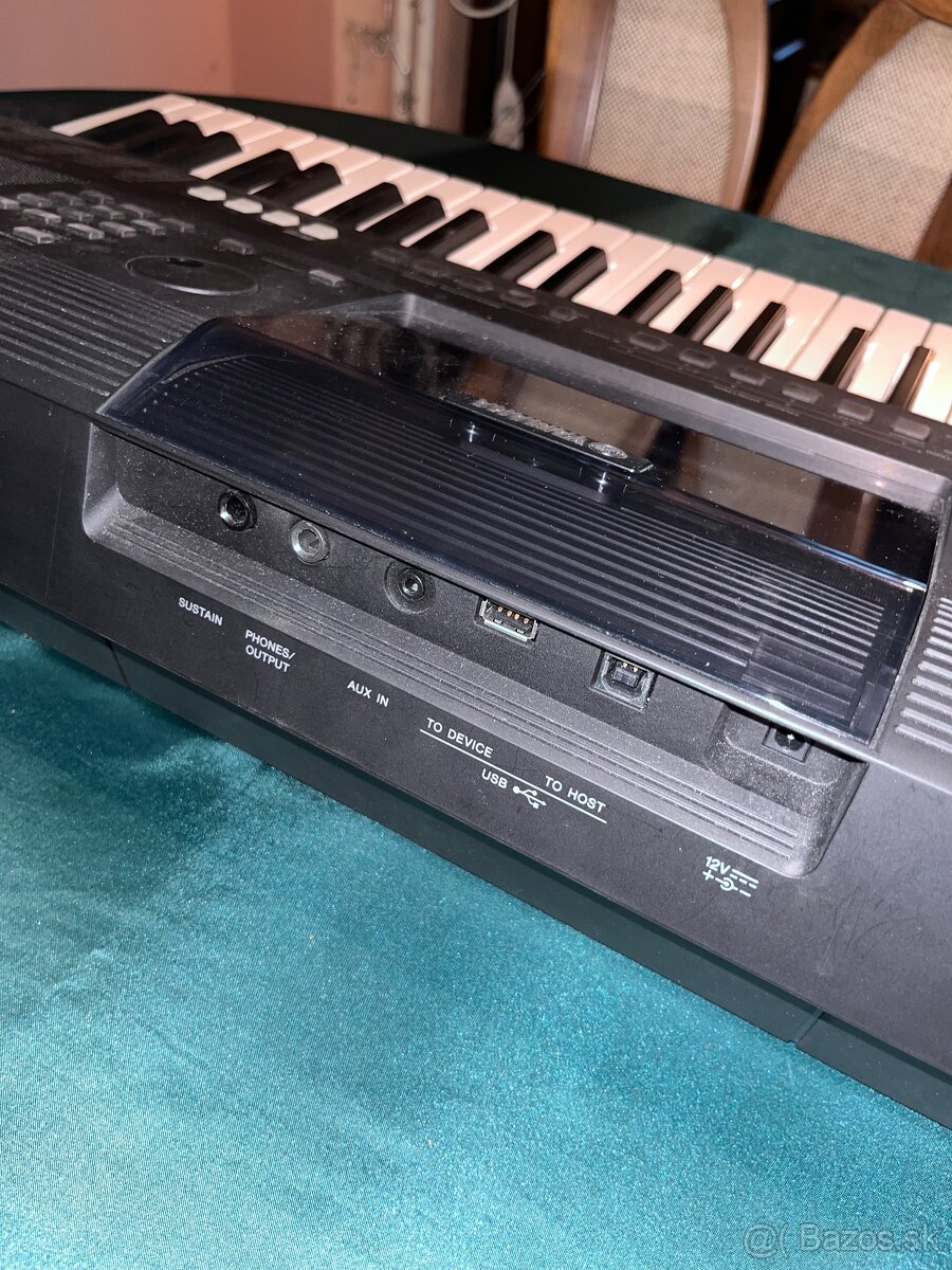 Syntetizátor YAMAHA PSR-E453 - 3