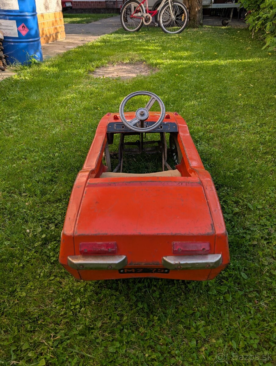 Detské šlapacie autíčko - 3