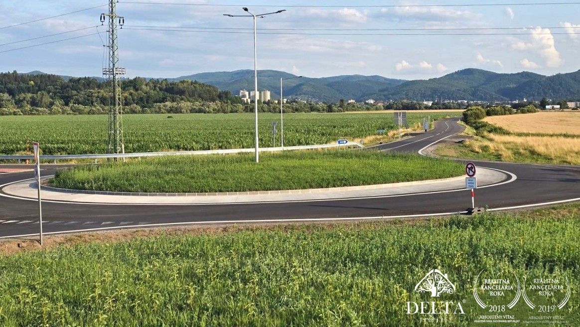 Delta-Pozemok s projektom aj so stavebným povolením 514 m2 S - 3