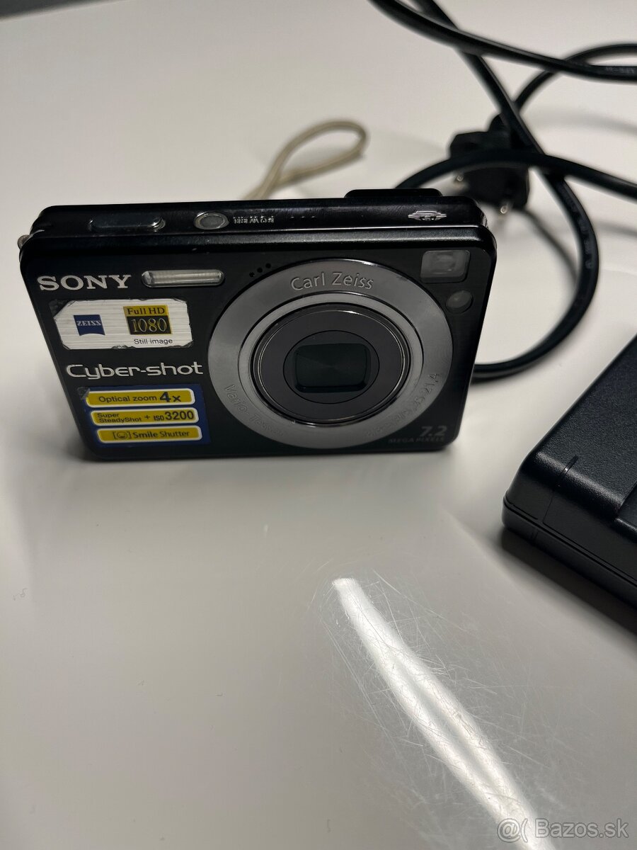 Sony Cyber-Shot - 3