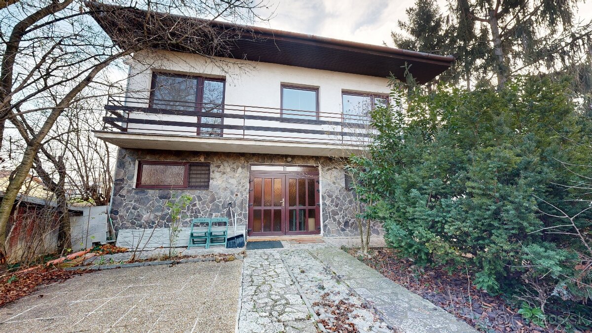 Na predaj veľký 3 podlažný dom Šulekovo, pozemok 524m2 - 3