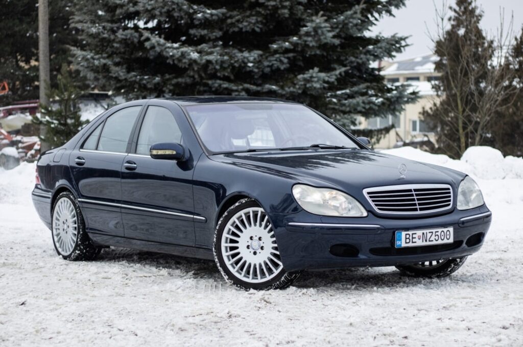 Mercedes-Benz S-triedy 500 (2000) - 3