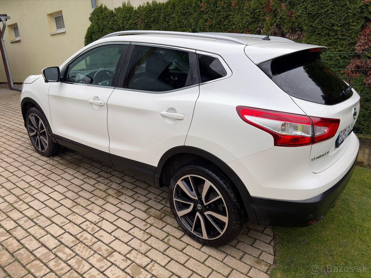 Predám Nissan Qashqai 1.2 Tekna - 3