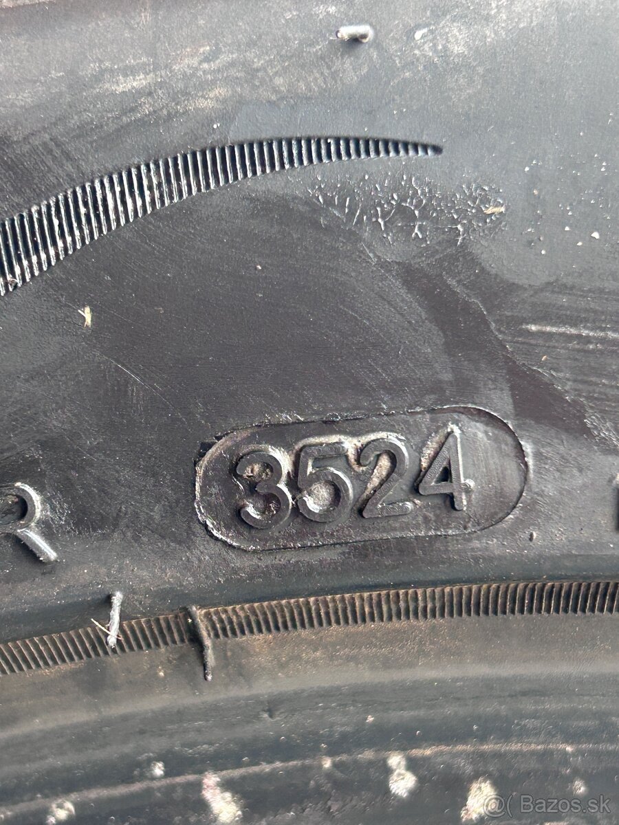 Letné pneumatiky 265/40 r18 semi slick - 3