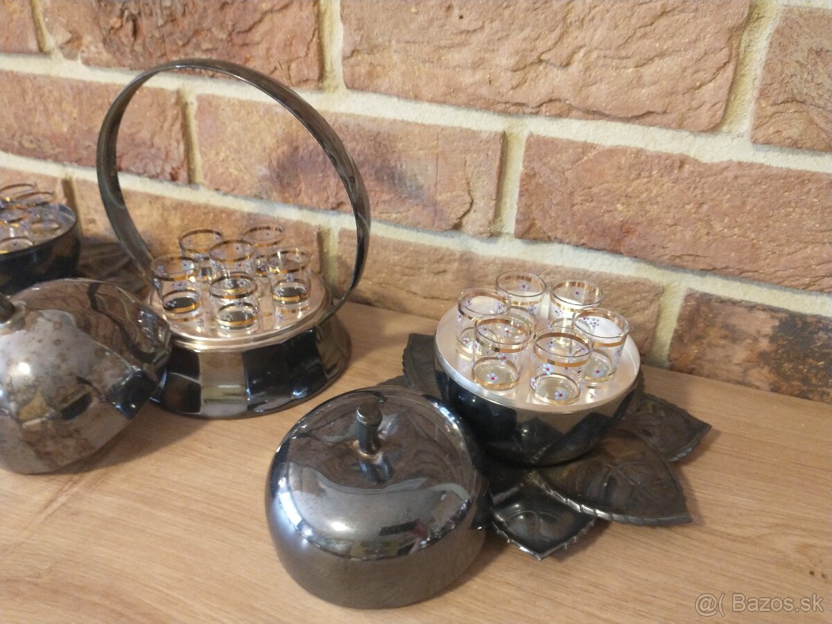 alpaka, sandrik, štamperlíky, jablko, hruška, žehlička - 3