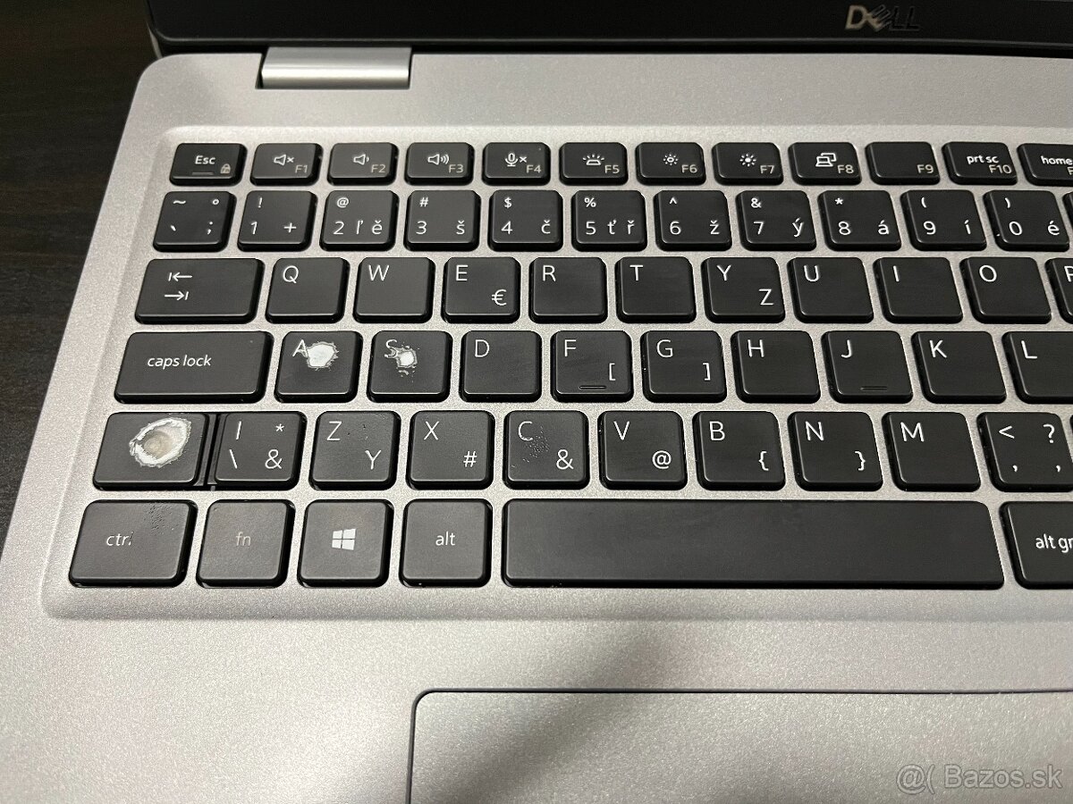 DELL Latitude 5530 - 3