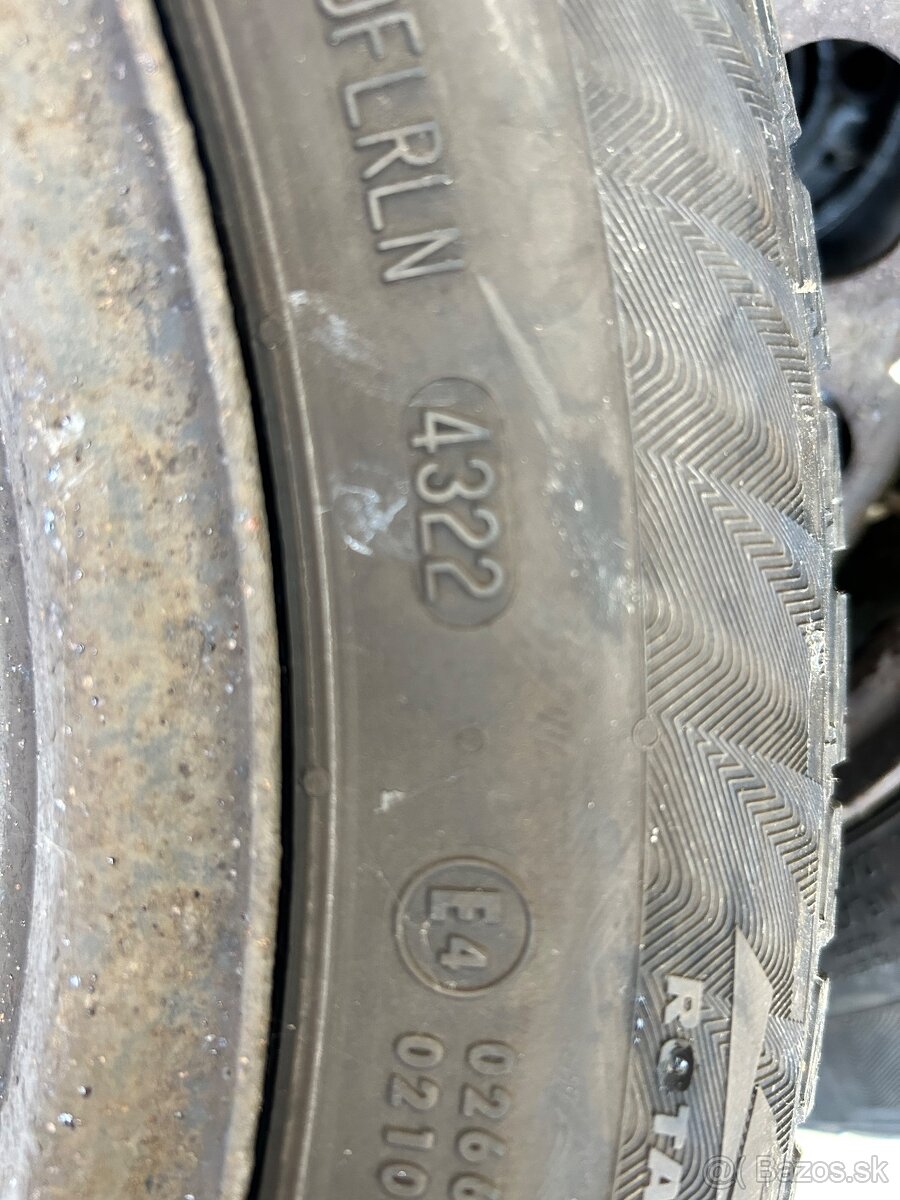 Predám pneumatiky 205/55 R16 - 3