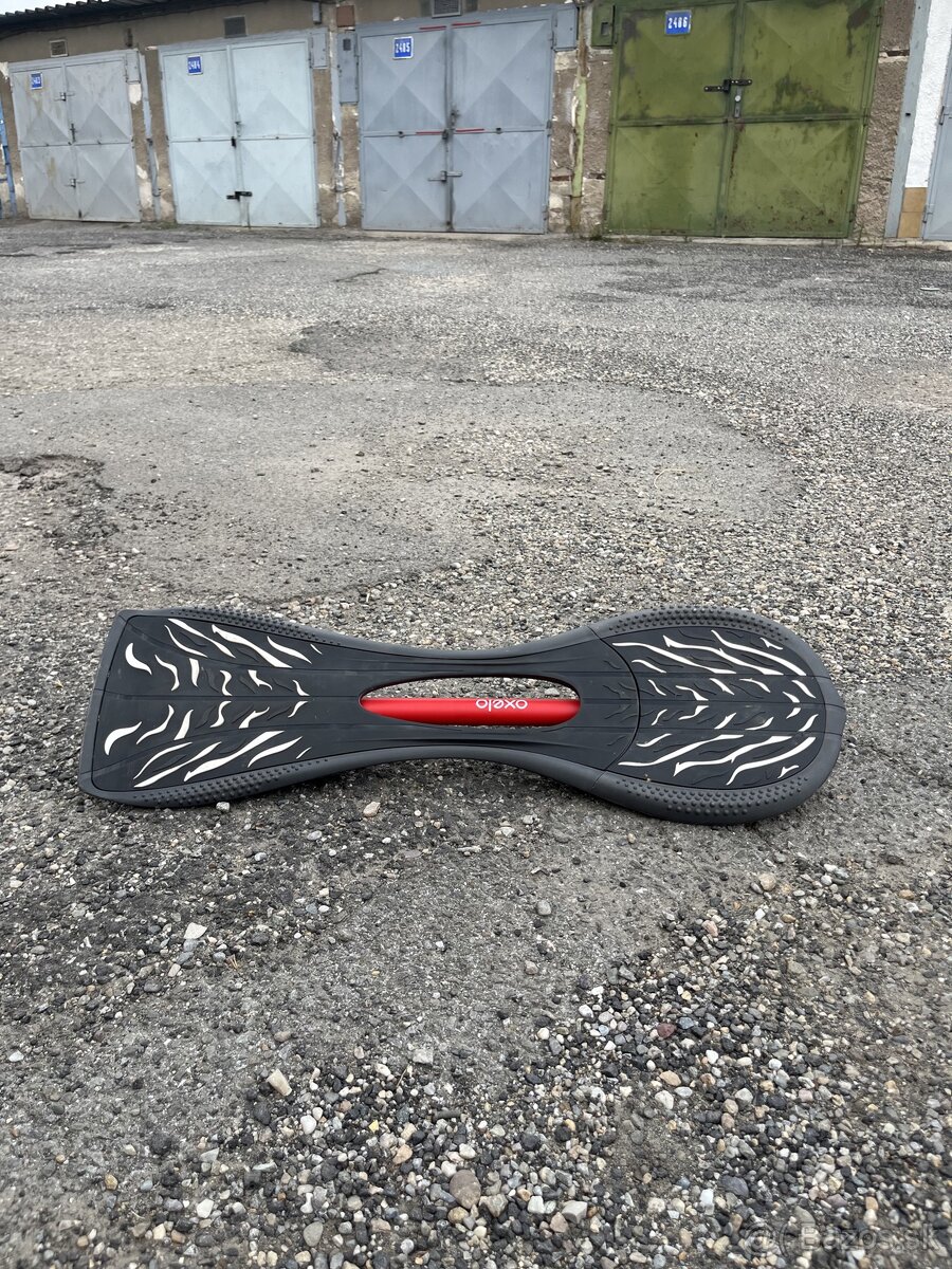 Predam waveboard znacky Oxelo - 3