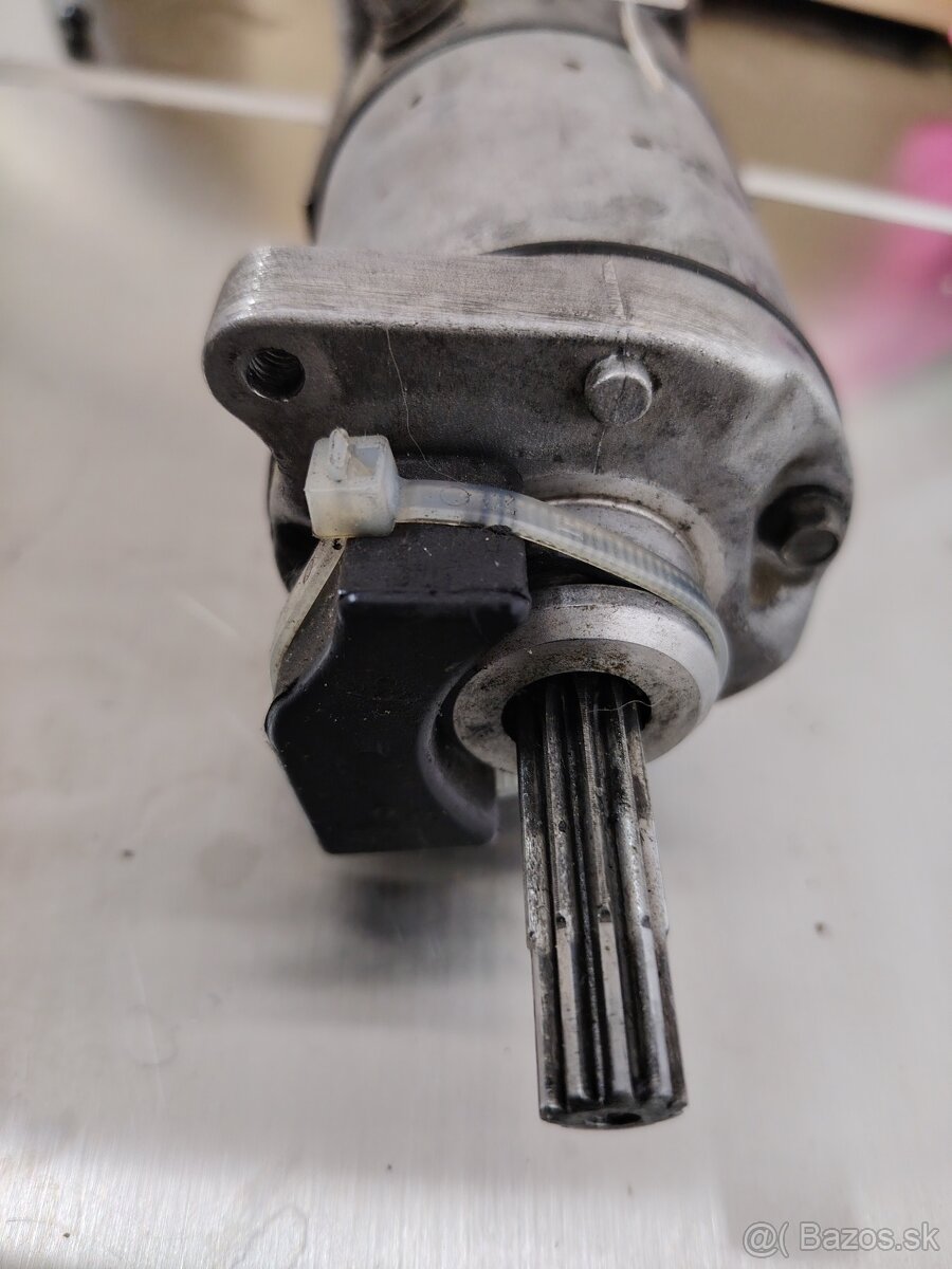 Predám štartér - 3