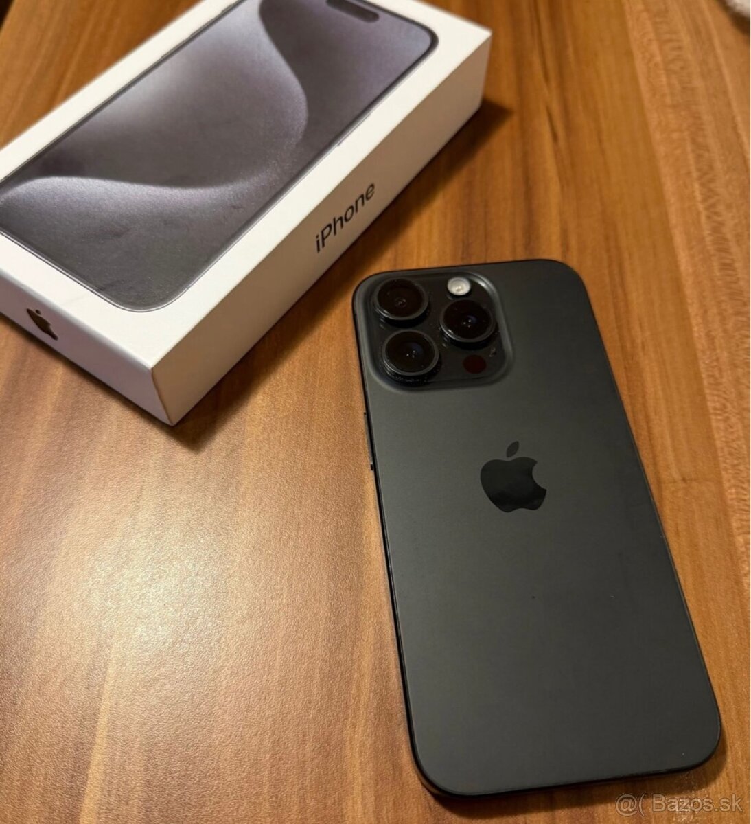 iPhone 15 Pro, Black Titanium 256GB - 3