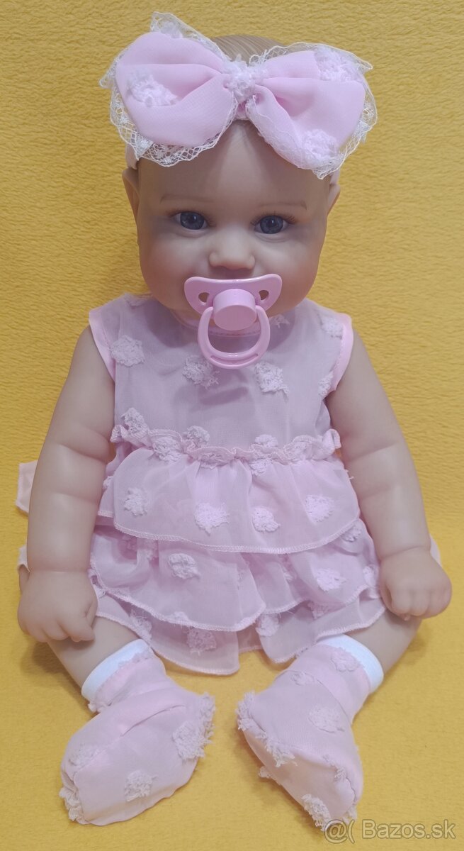Realistická bábika Linda - 3