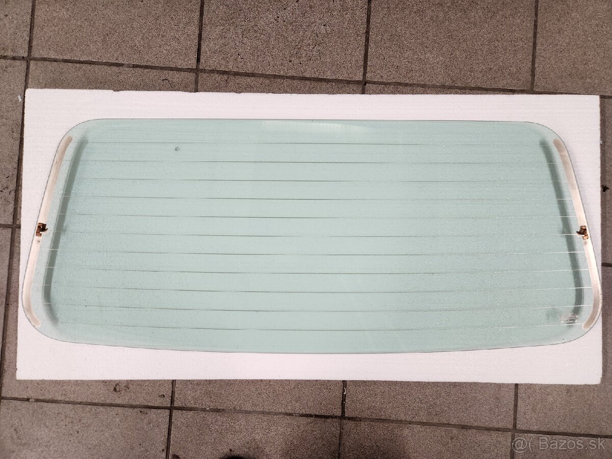 Zadné sklo na VW Golf 3 cabrio - 3