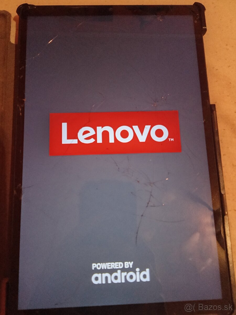 Predám tablet Lenovo M10 mhd plne funkční - 3