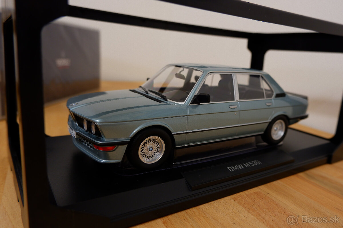 Modely 1:18 Norev - 3