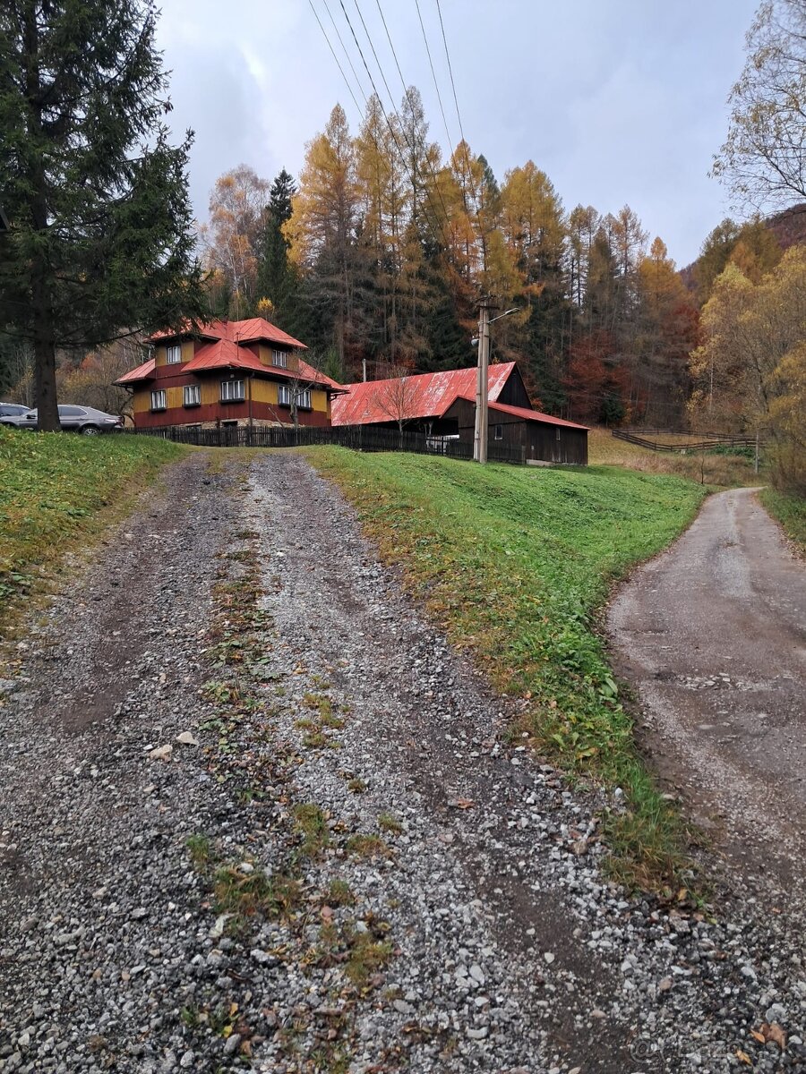 CHALUPA v rekreačnej oblasti ZÁZRIVÁ - 5km od Terchovej - 3