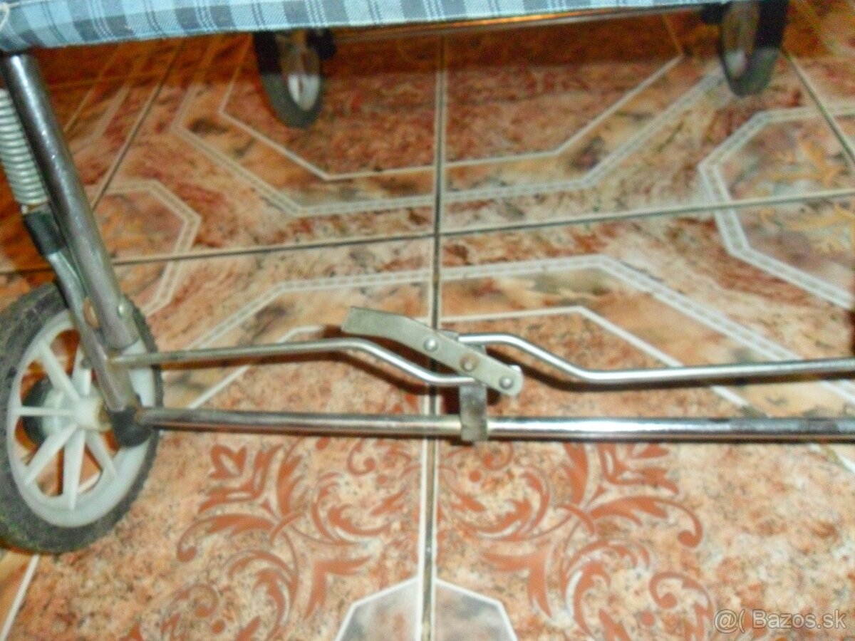 Retro-kovový športový kočík - 3