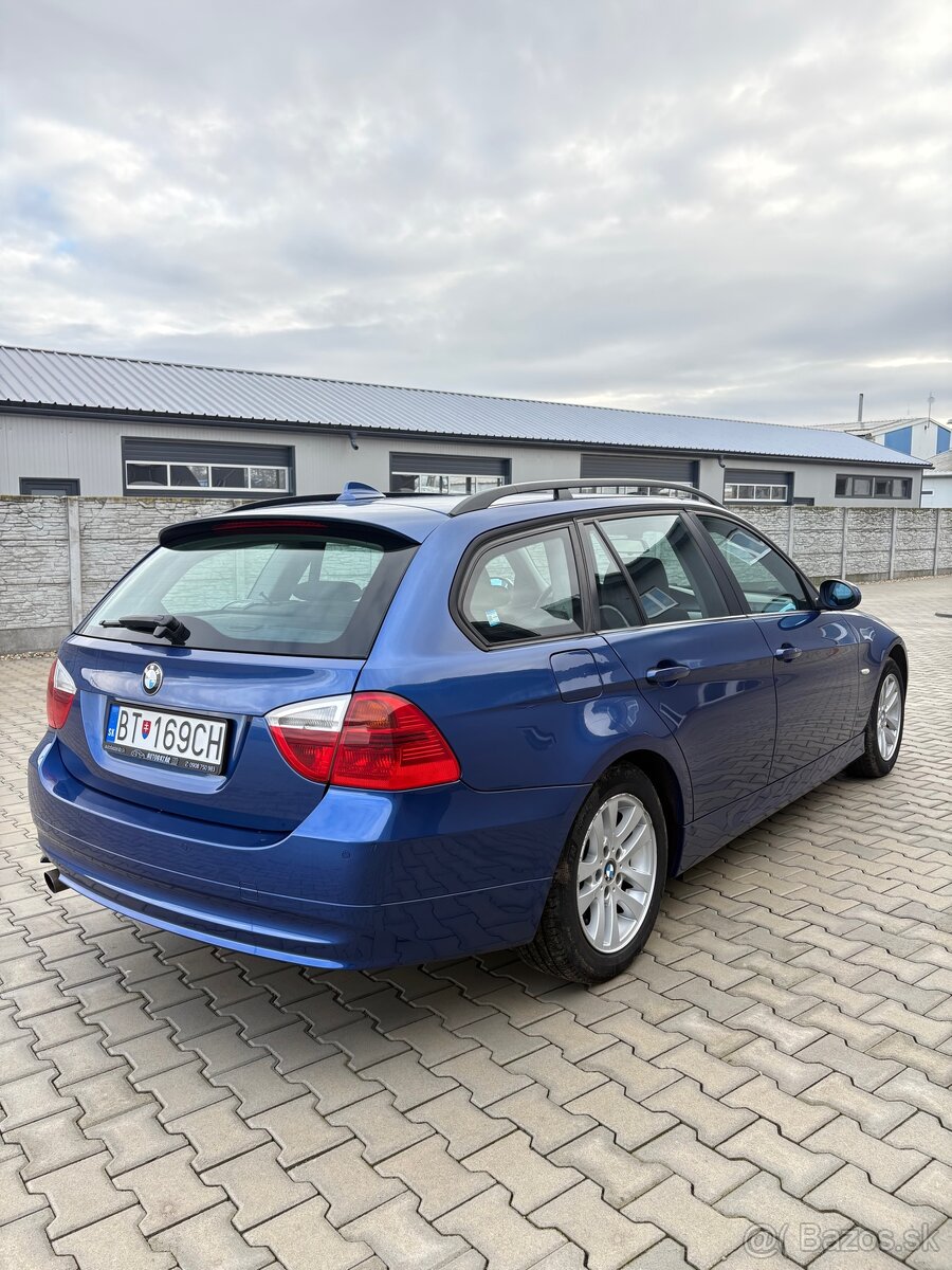 BMW 318i E91 - 3