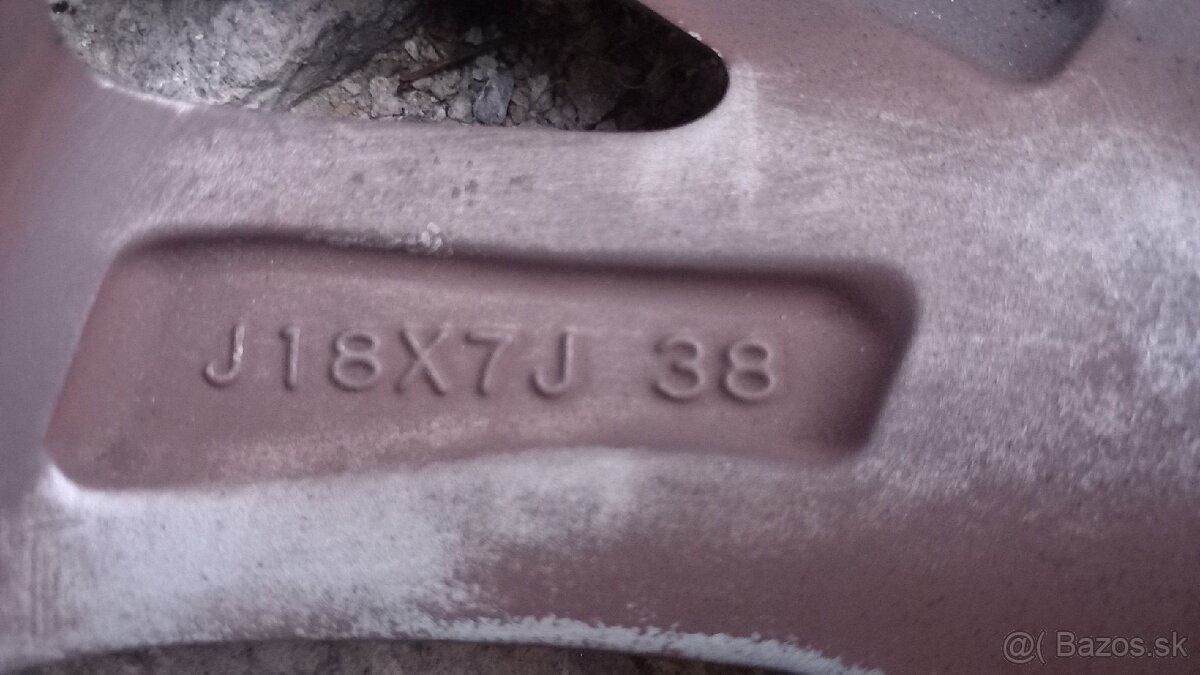 Disky Mitsubishi 18 x 7J ET38 5x114,3 - 3