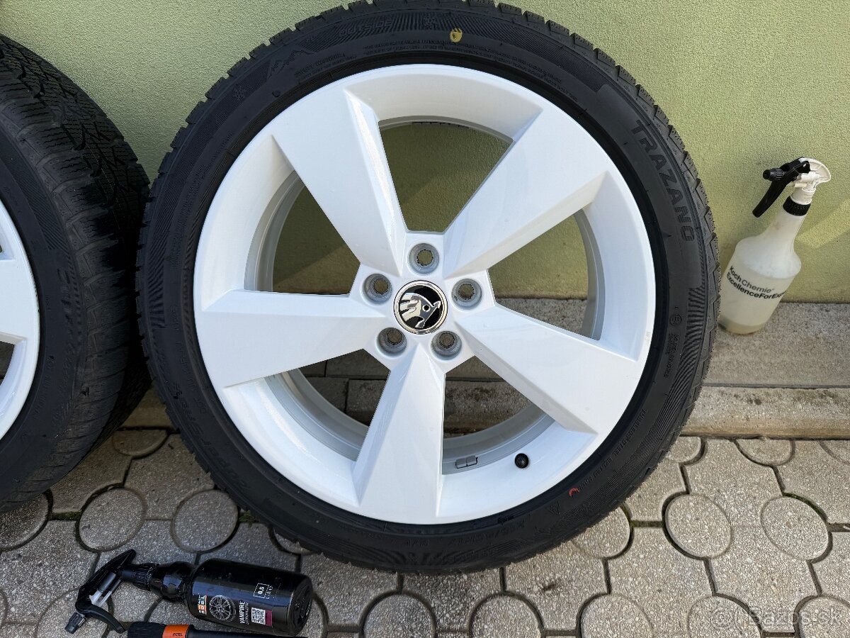 Skoda elektrony plus pneu - 3
