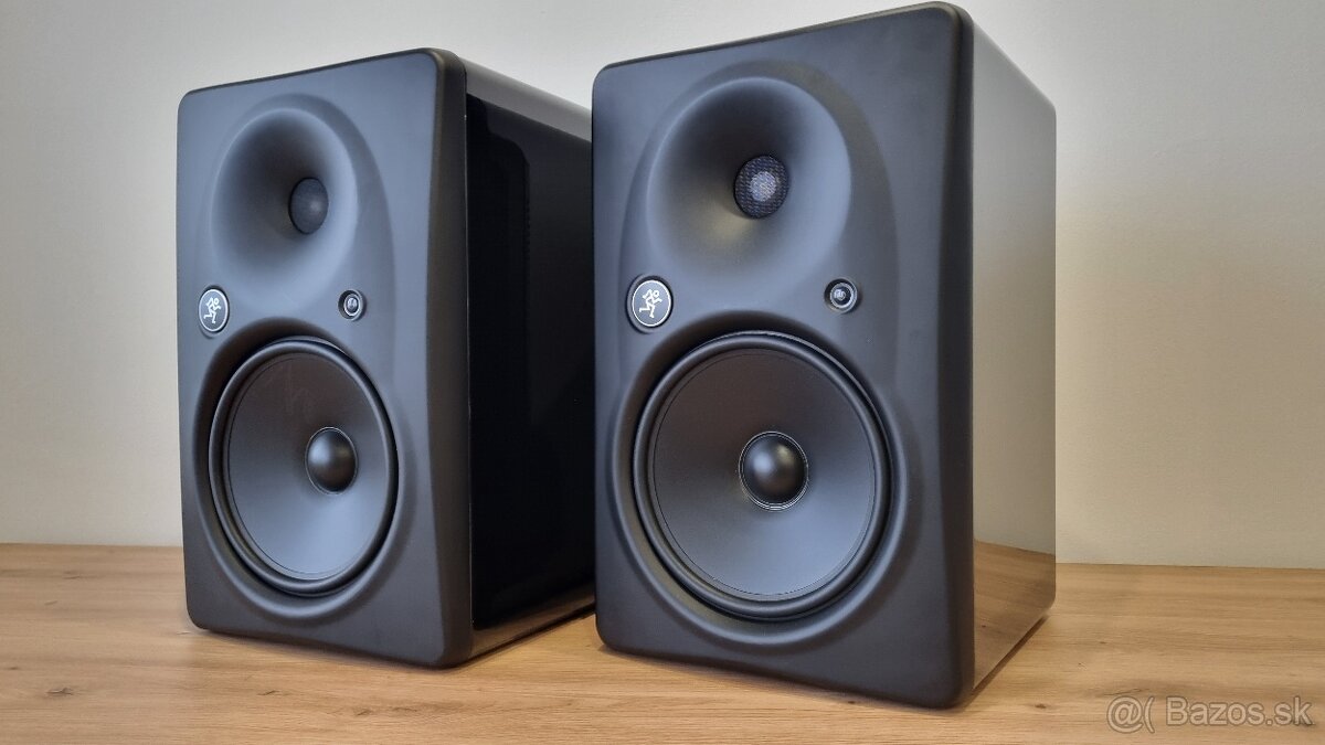 Mackie hr824 mk2 - 3