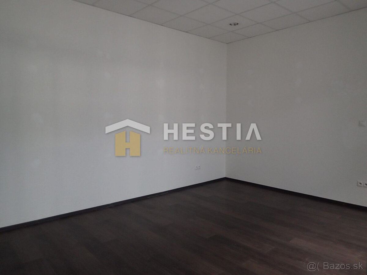 Obchodný priestor na prenájom - centrum mesta - 3