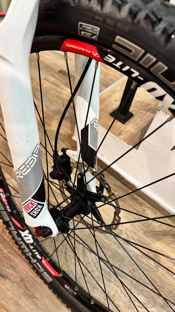 Predam karbonovy bicykel scott scale 30 velkost L - 3