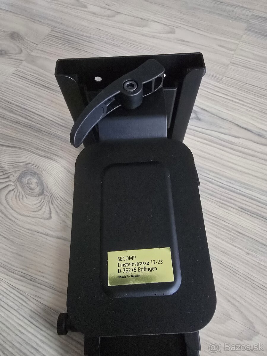 Držiak na mini PC - 3