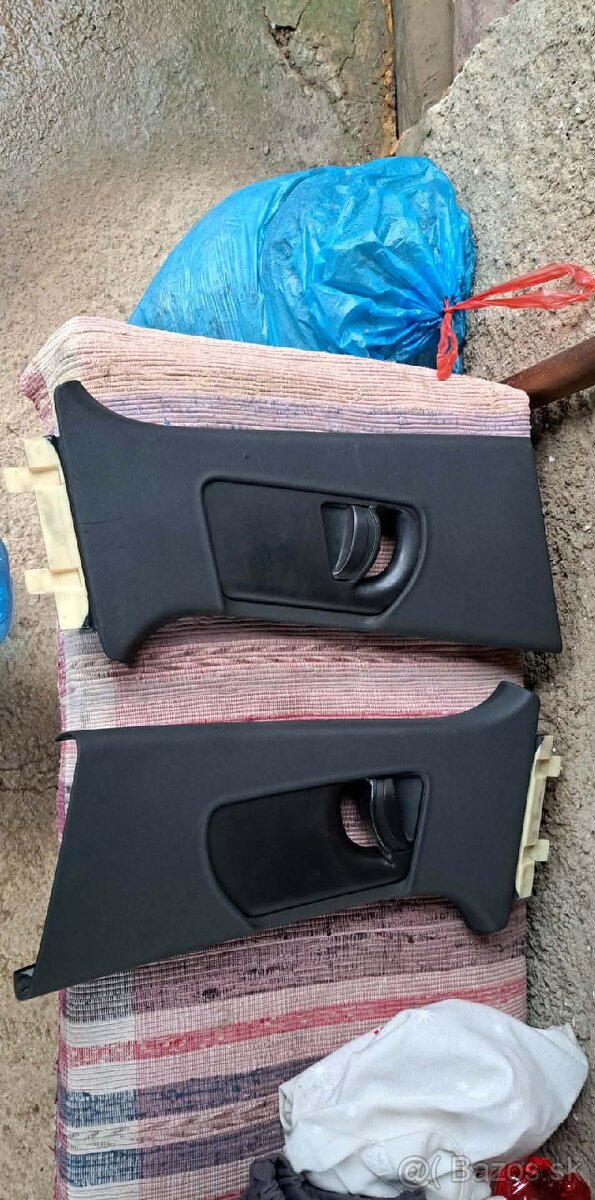 A4 B6 sedan čierne doplnky stropnica - 3