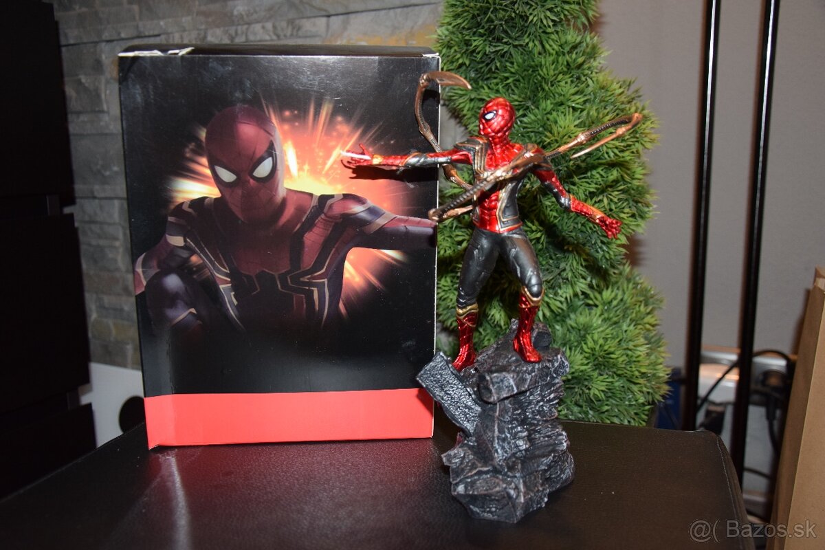 Figurka Spidermana - 3