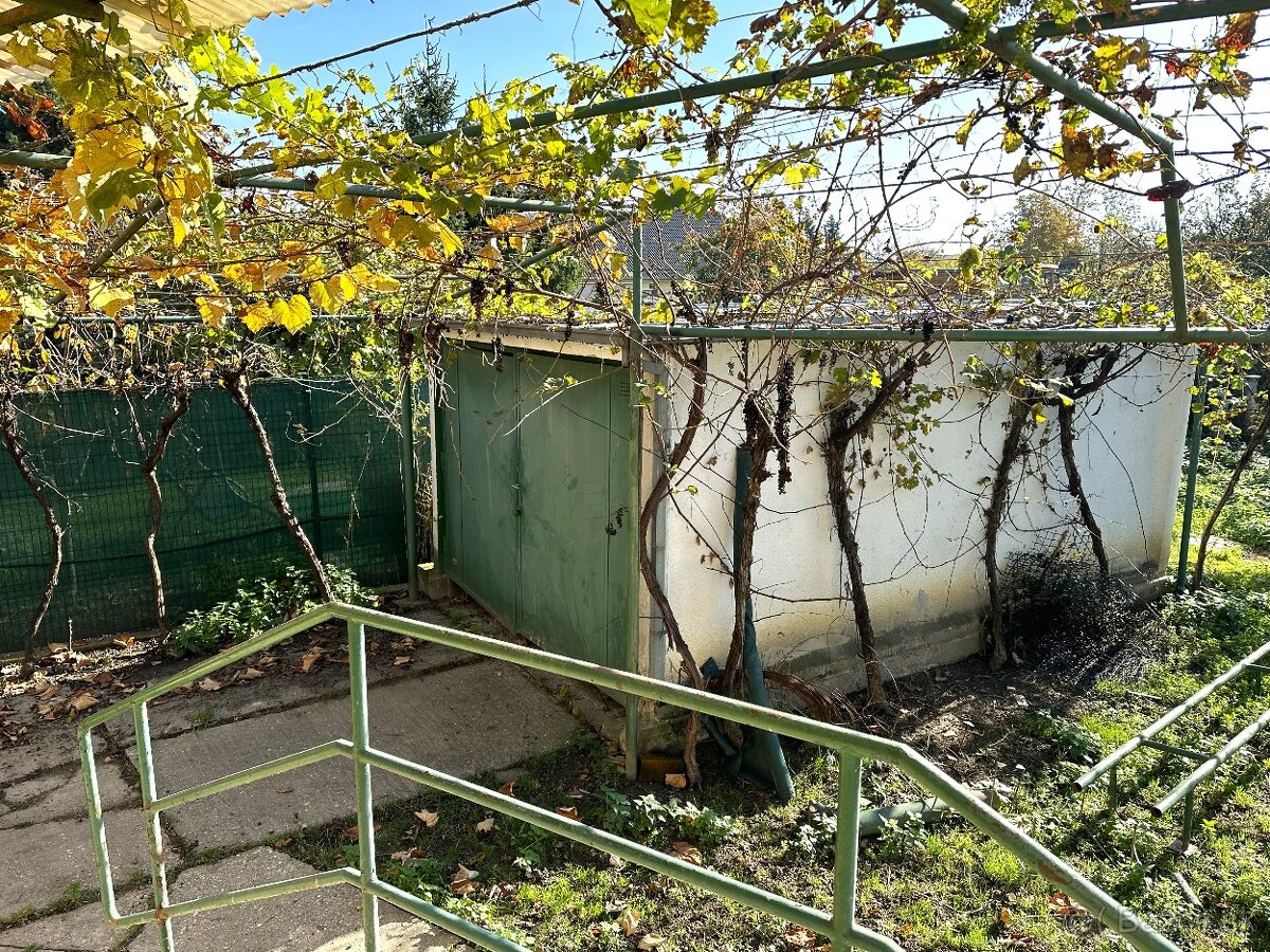 Na predaj dom s veľkým pozemkom 1216m2 Ivanka pri Dunaji - 3