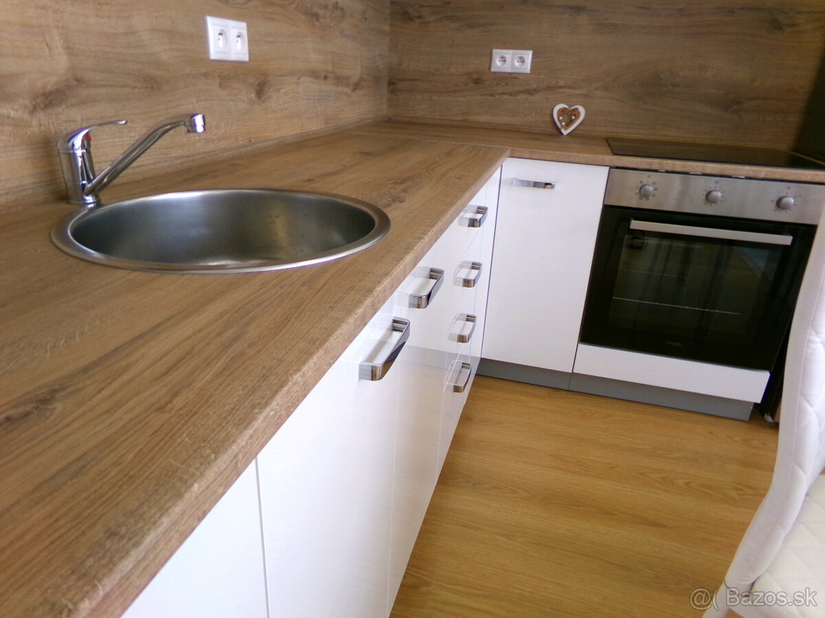 Novostavba, 2 izb.byt, Terasa 6m, Len 1 sused, Hviezdoslavov - 3