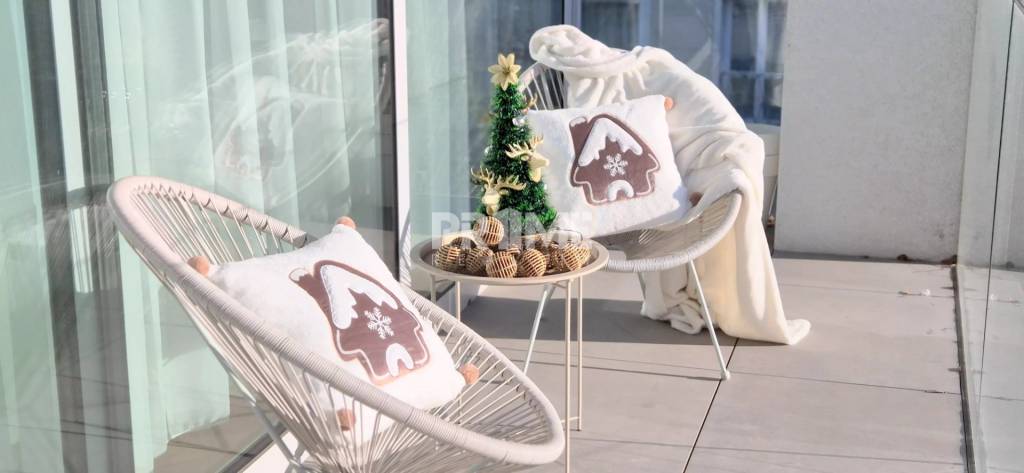 JEDINE U NÁS BÝVAJ PRVÝ v 2i byte, NADSTAVBA, BALKÓN,Par - 3