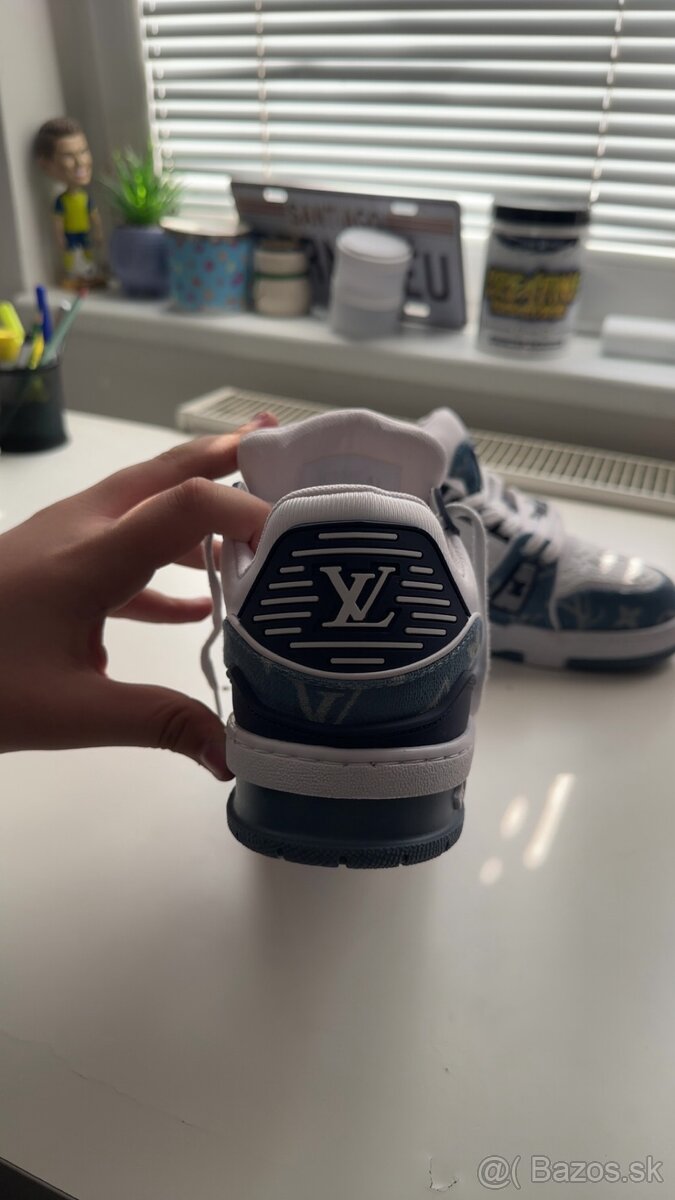 Louis Vuitton Trainer - 3