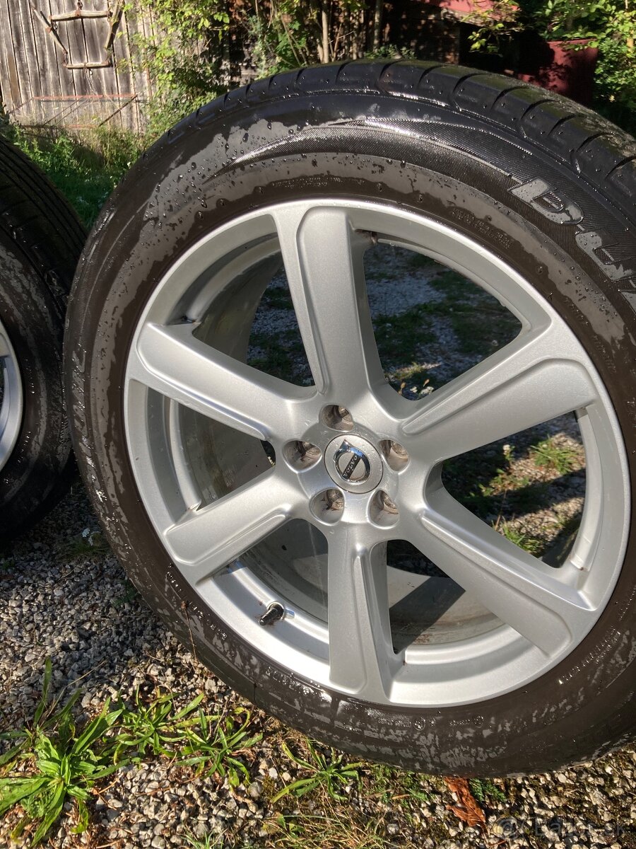 Elektróny XC90, XC60 Volvo - 3