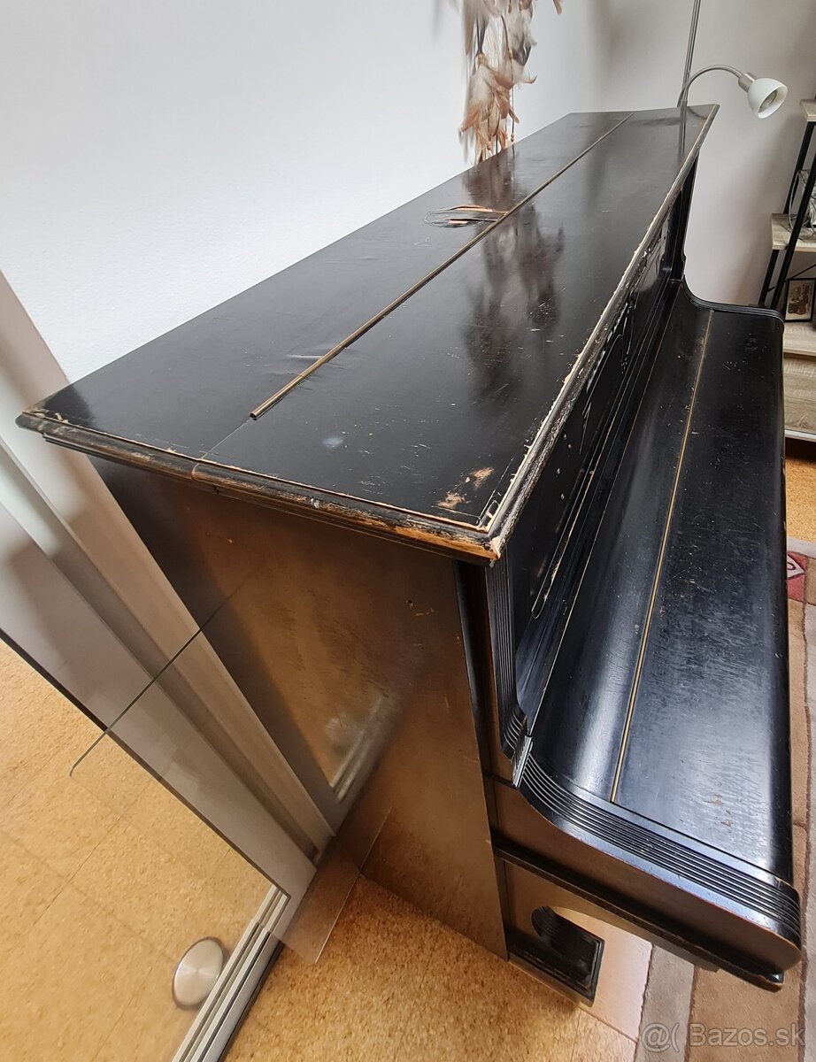 Starožitný klavír - 3