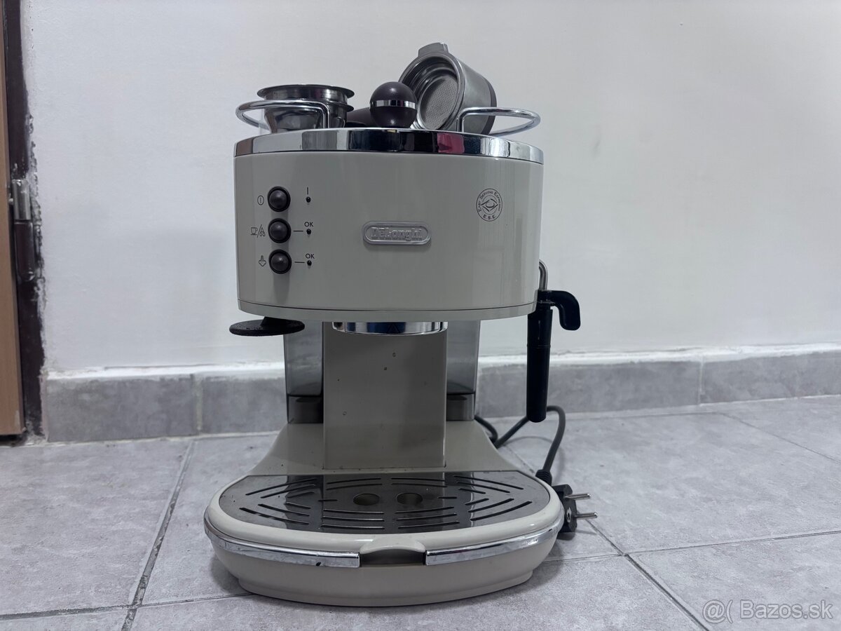 Kávovar Delonghi - 3