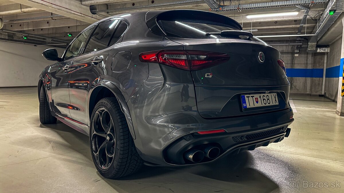 Alfa Romeo Stelvio QV - 3