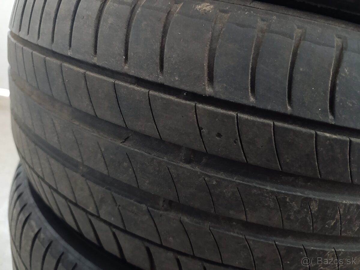 225/45R17 MICHELIN - 3