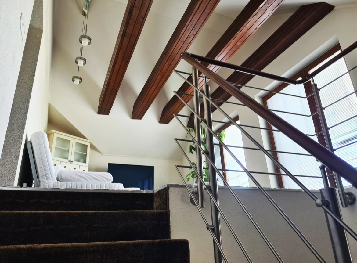 Krásny slnečný rodinný dom Rovinka 165m2 - 3