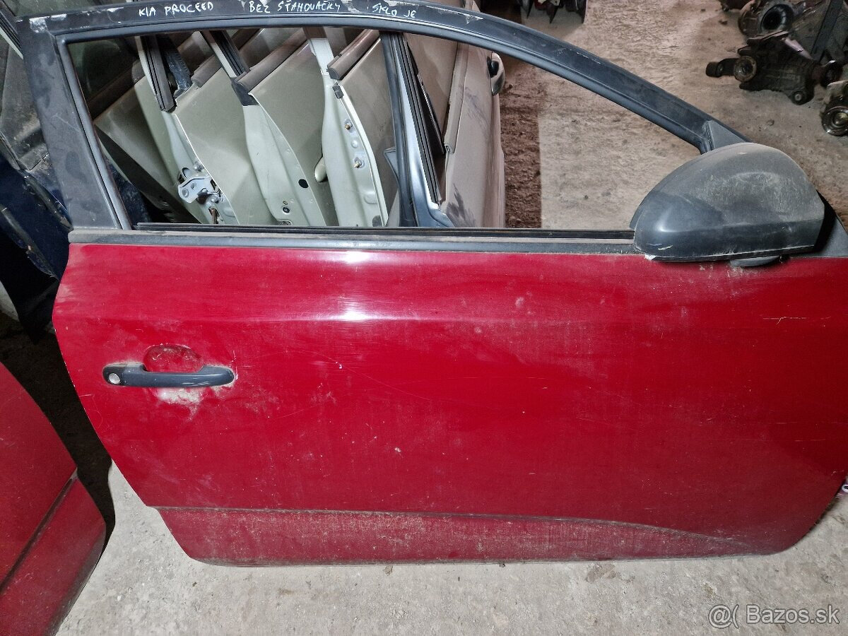 Predám diely z kia ceed 1 sw kombi, 2009-2012 facelift - 3