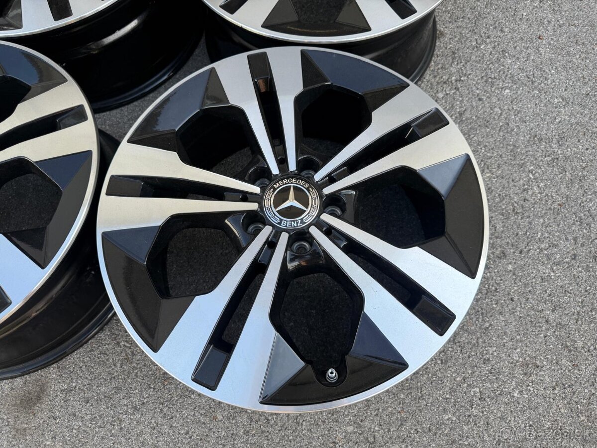 ORIGINAL MERCEDES GLA/GLB DISKY 5x112 R18 NEW MODEL - 3