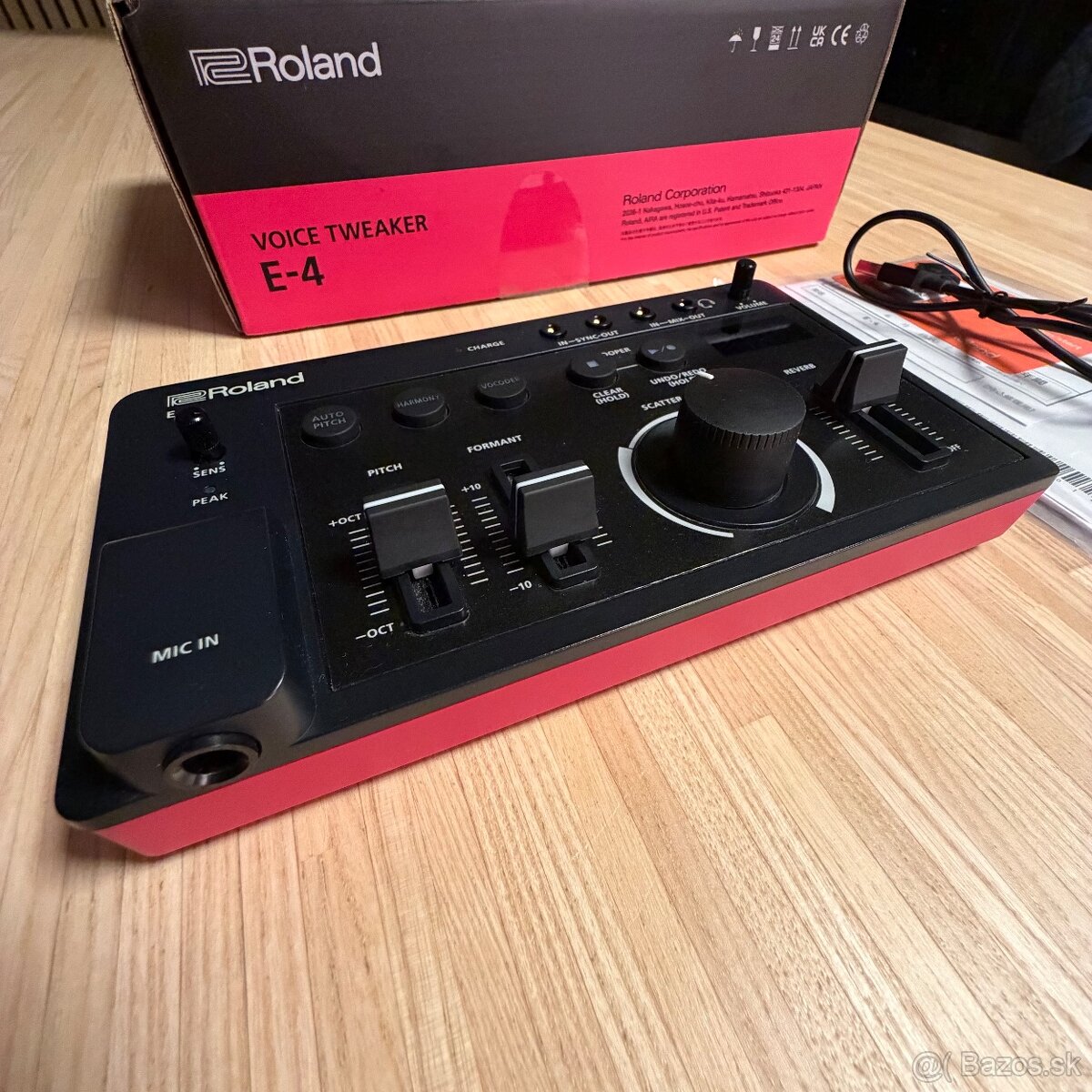 Roland E-4 (vokálny procesor,looper) - 3