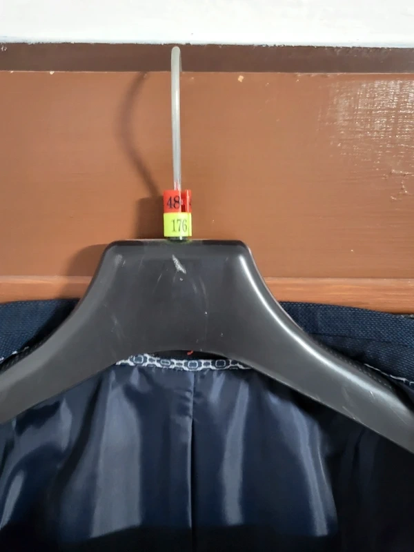 Predám pánsky oblek - 3