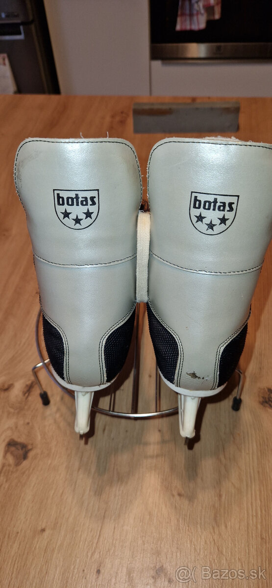 Korčule Botas (Vel. 210 mm) - 3