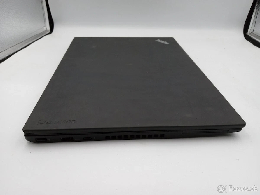 Lenovo Thinkpad T570 | i5 • 8GB RAM • 256GB SSD - 3